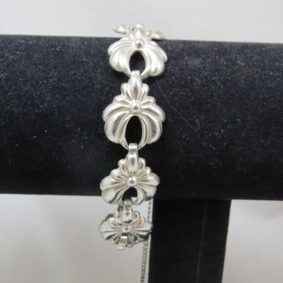 Sterling Silver "Lang" Flower Link Bracelet 7 Inches - Picture 5 of 7